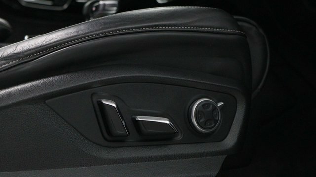 Audi Q7  Black #37