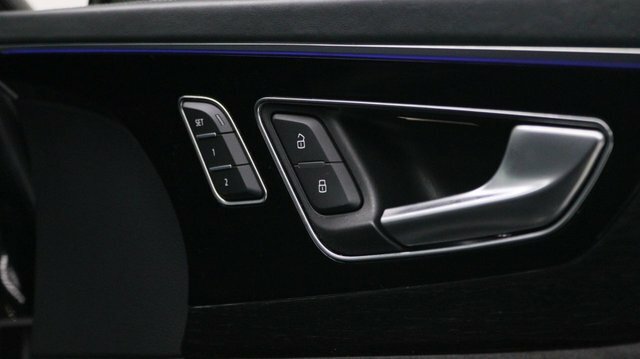Audi Q7  Black #31