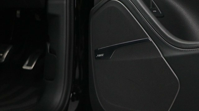 Audi Q7  Black #34