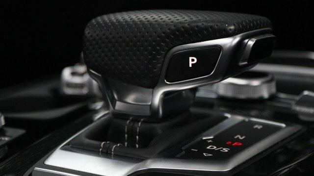 Audi Q7  Black #94