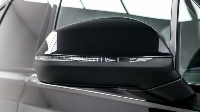Audi Q7  Black #8