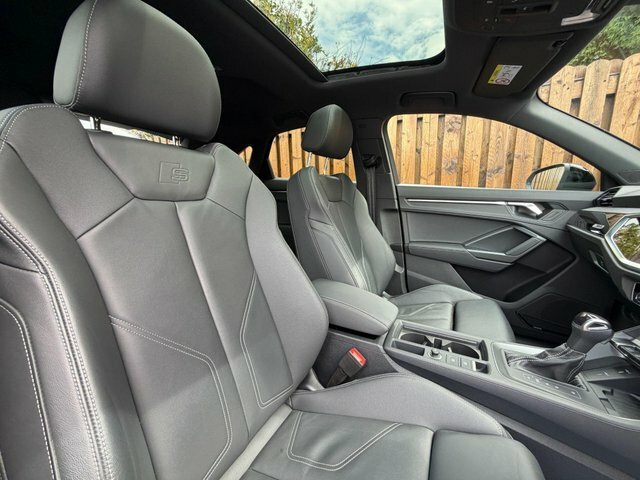 Audi Q3 Automatic MH24OEM Black #6