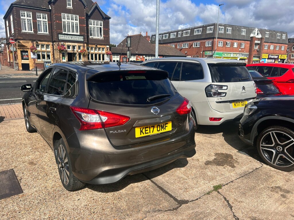 Nissan Pulsar 1.2 Dig-t N-connecta Hatchback Xtron Eu Brown #3