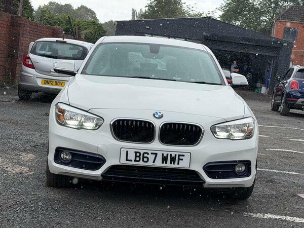 BMW 1 Series 1.5 118I Sport Euro 6 Ss LB67WWF White #2
