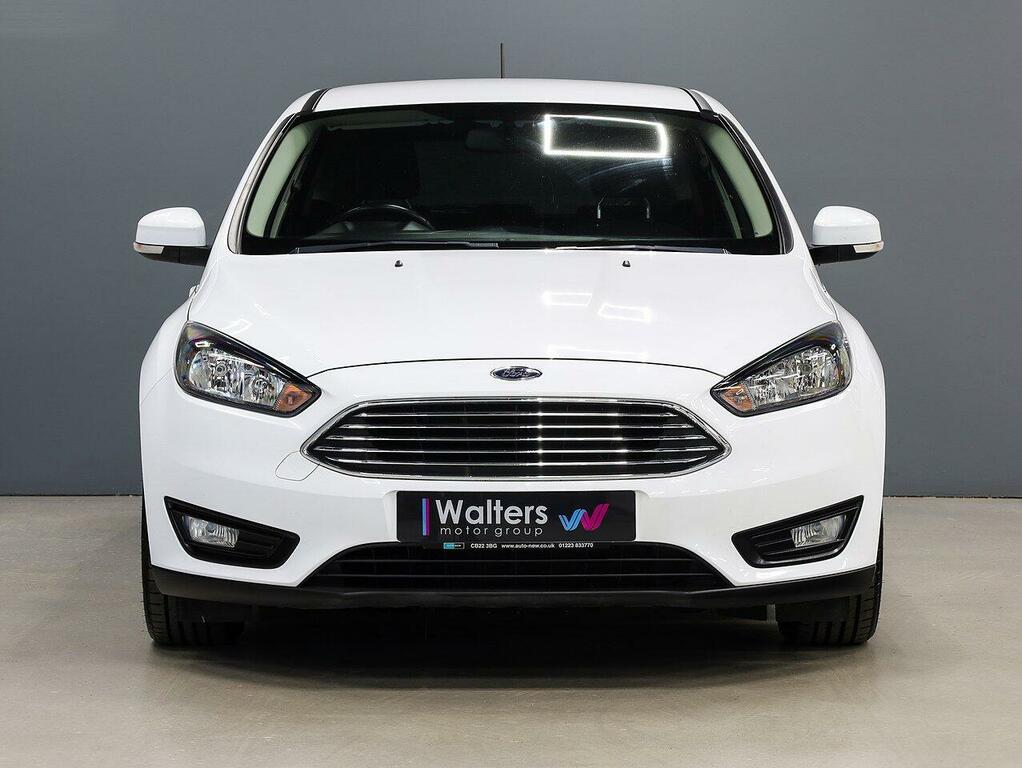 Ford Focus Hatchback AF67OTR White