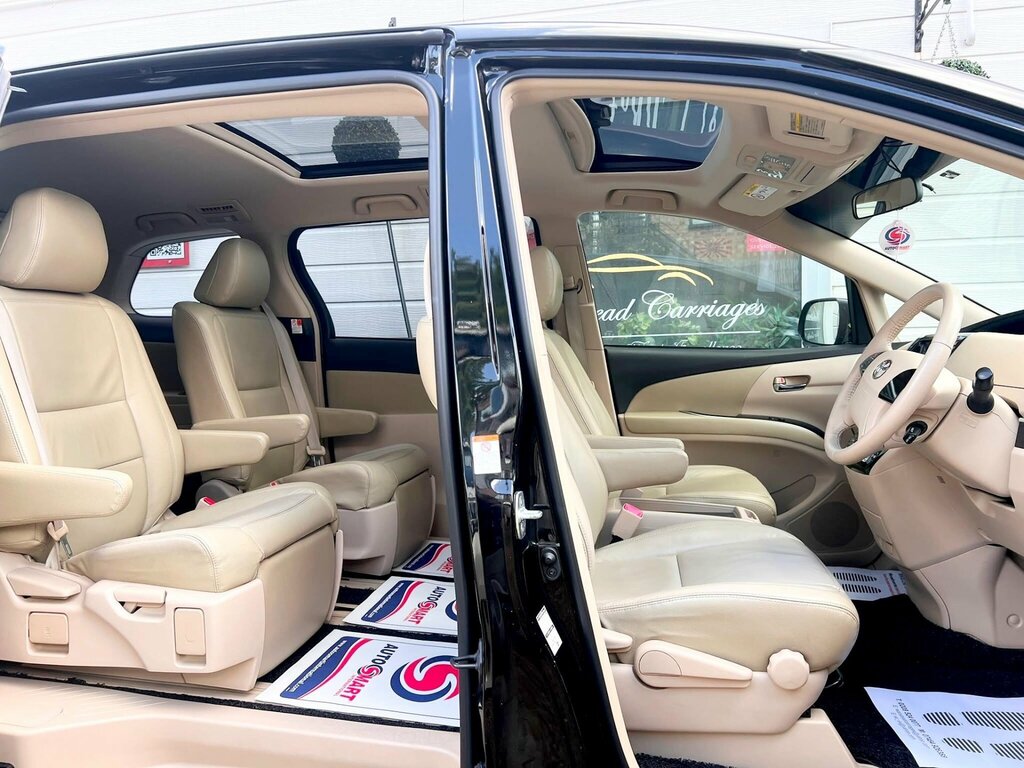 Toyota Estima 2.4 Aeras - Leather - Twin Sunroof Black #2