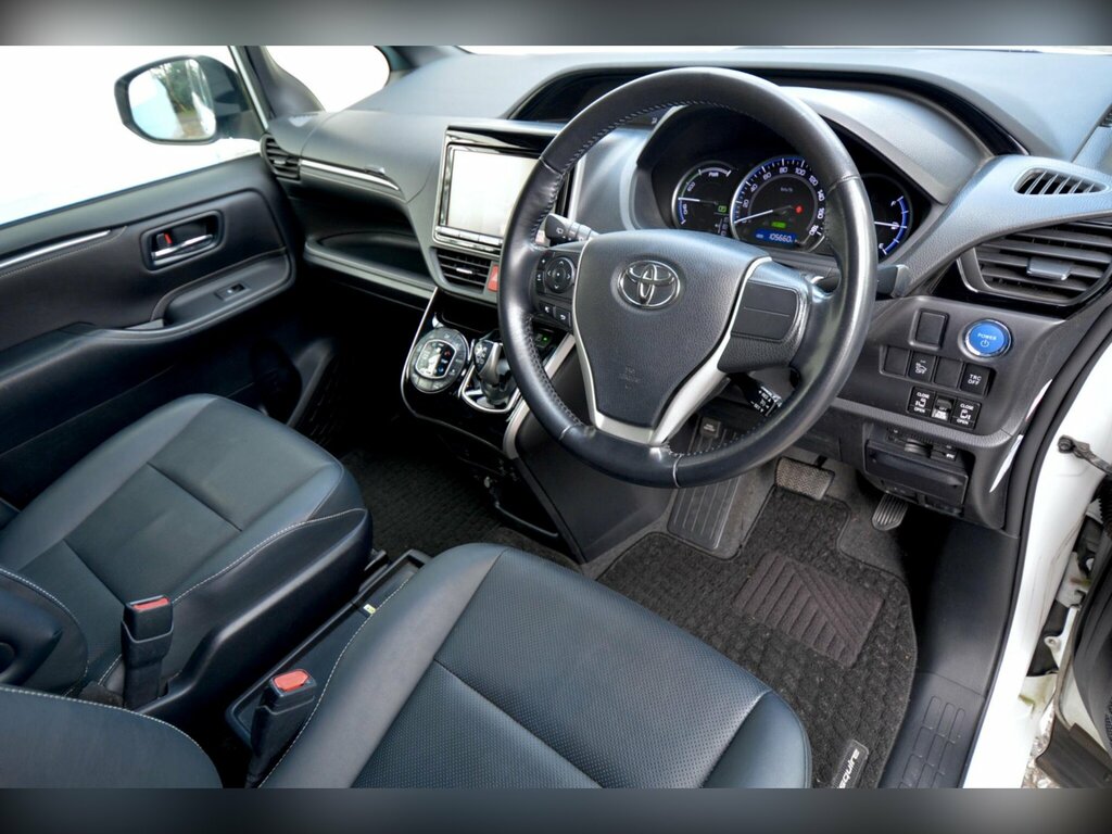 Toyota  Tsi Bluemotion Tech Se Blue #2