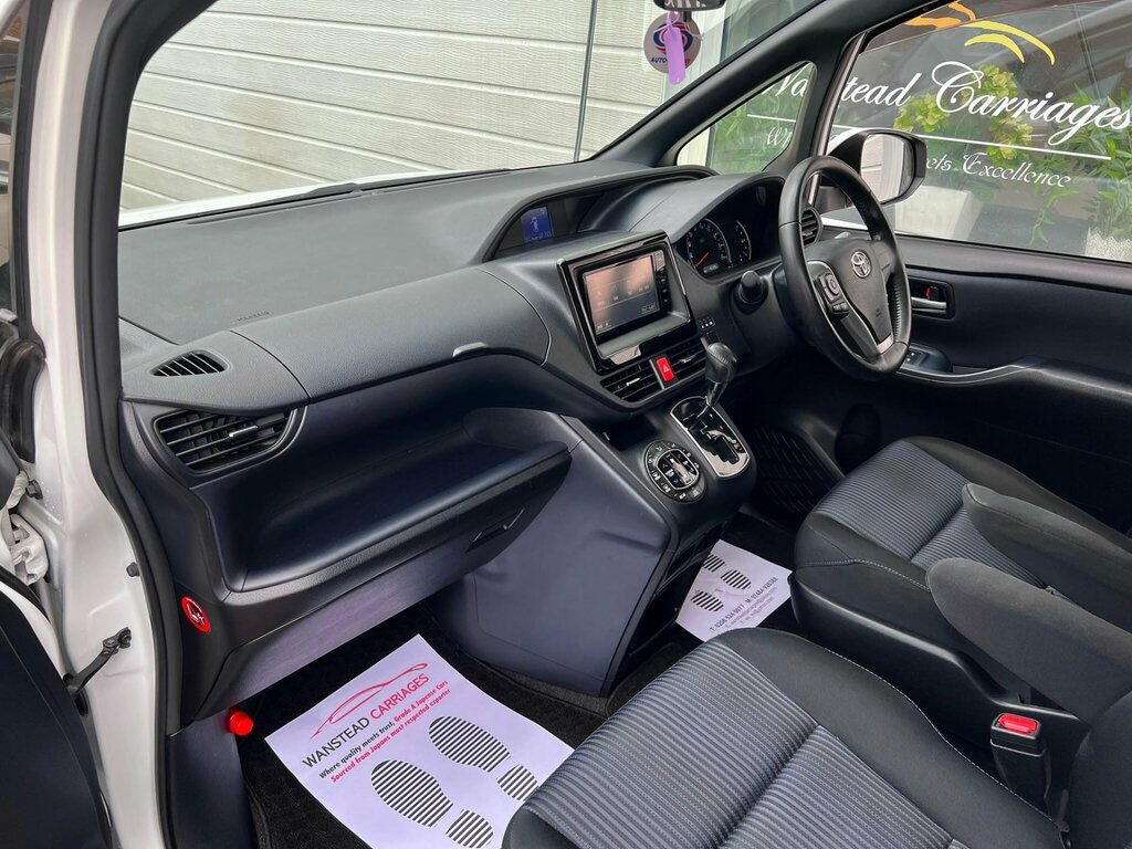 Toyota Voxy Eletricdoorlowmilesulez Black #20