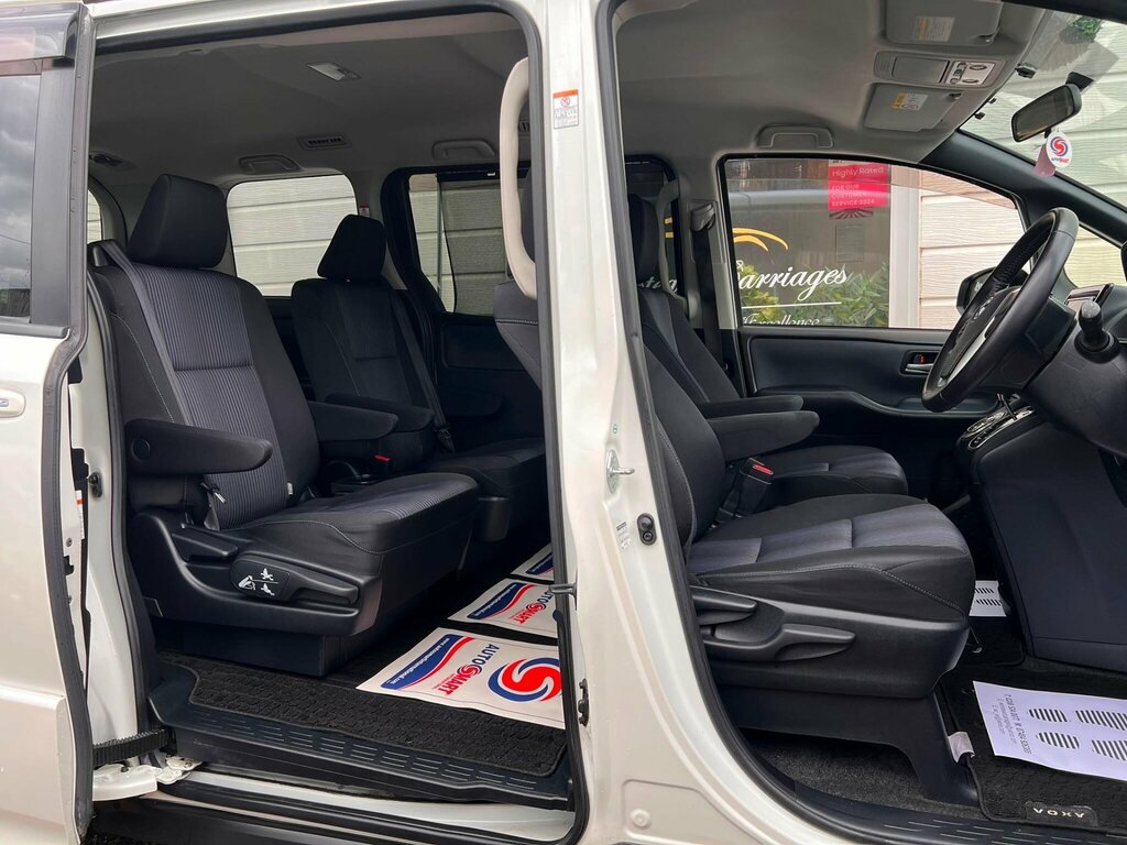 Toyota Voxy Eletricdoorlowmilesulez Black #13