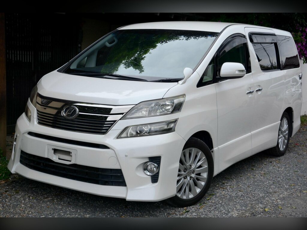 Toyota Vellfire 2.4 Auto White #8