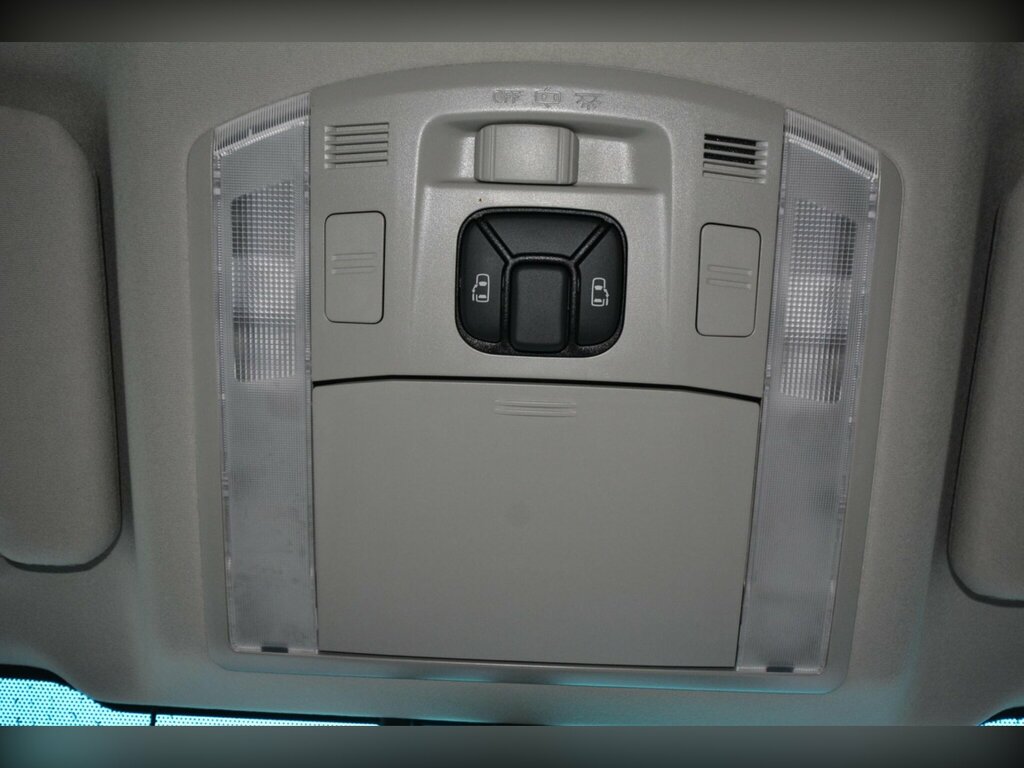 Toyota Vellfire Automatic Black #60