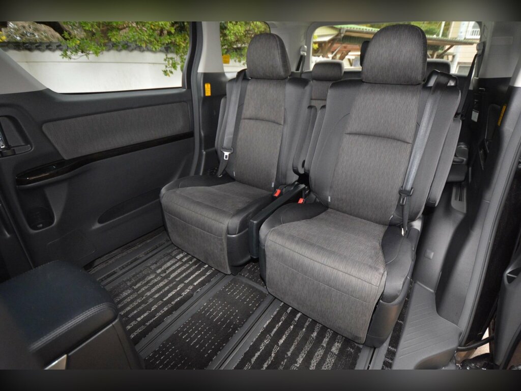 Toyota Vellfire Automatic Black #34
