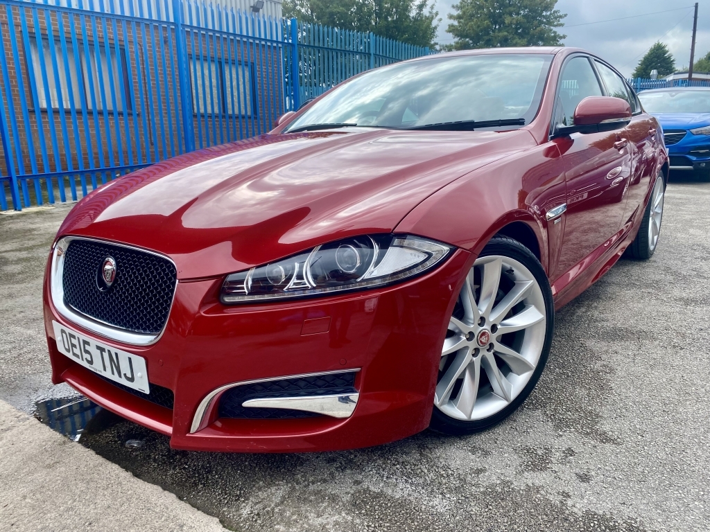 Jaguar XF 2.2 D R-sport Red #4