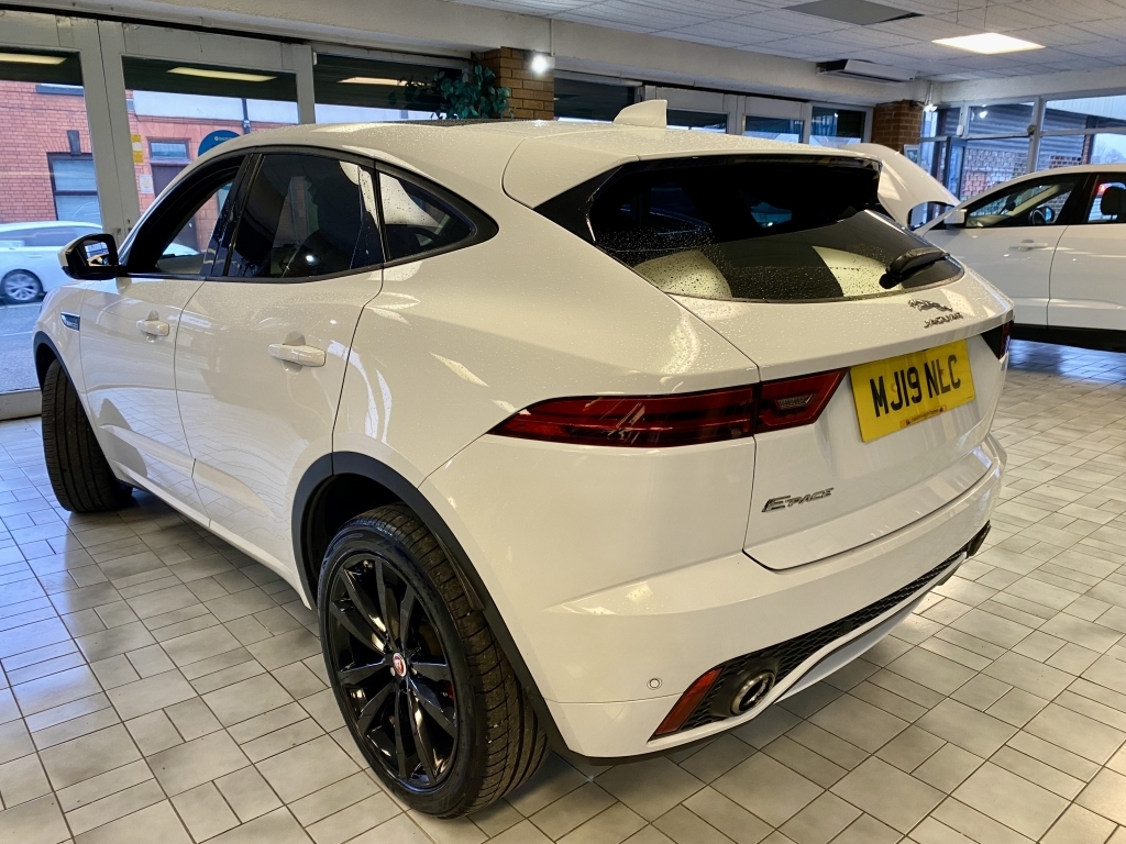 Jaguar E-Pace 2.0D 180 R-dynamic Hse White #7