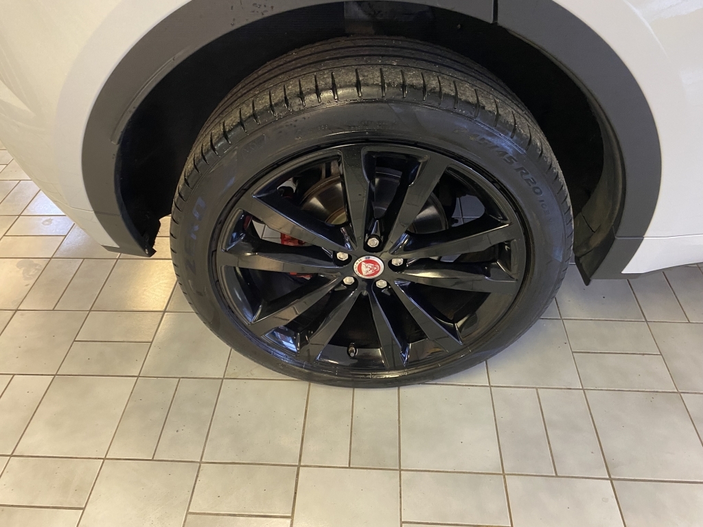 Jaguar E-Pace 2.0D 180 R-dynamic Hse White #10