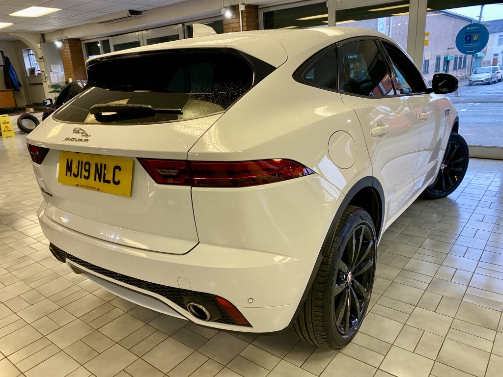 Jaguar E-Pace Estate 2.0 R-dynamic White #4