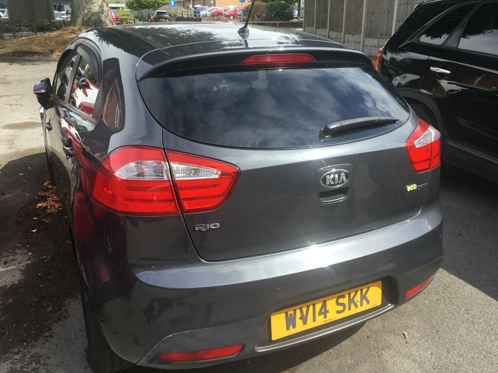 Kia RIO 1.4 Crdi 4 Ecodynamics 20 Rtax. Warmin Grey #2