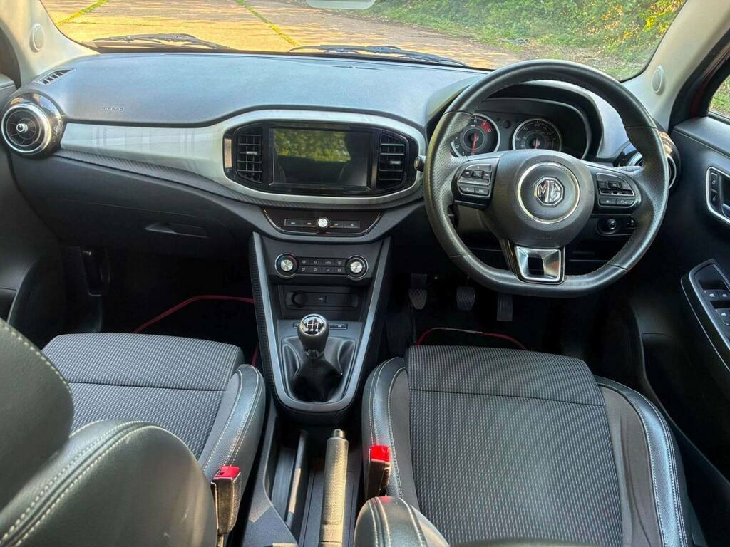 MG MG3 1.5 Vti-tech Exclusive Red #3
