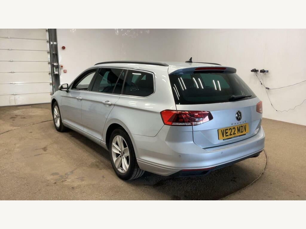 Volkswagen Passat 1.5 Tsi Evo Se Nav Dsg Euro 6 Ss VE22MDV #4