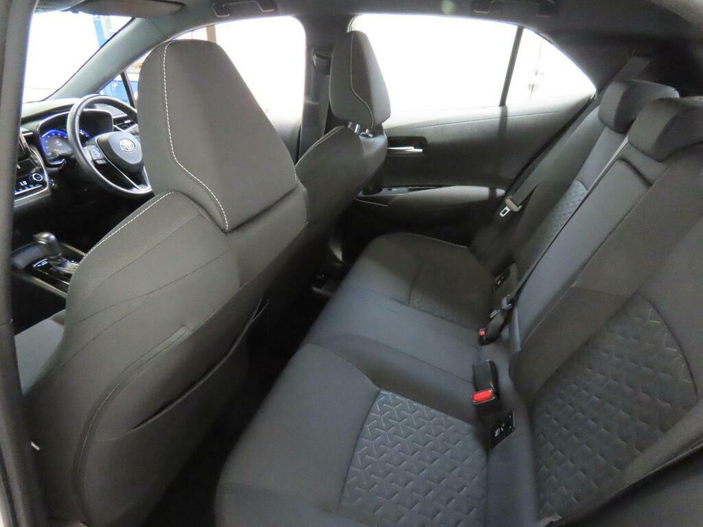 Toyota Corolla 1.8 Hybrid Design Cvt Black #10