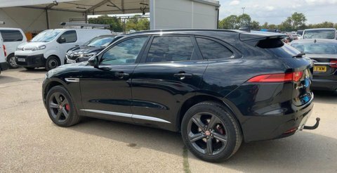 Jaguar F-Pace 3.0 F-pace V6 OY67OFX Black #4