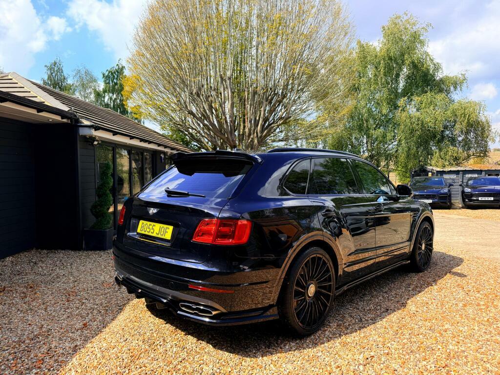Bentley Bentayga V8 Black #42