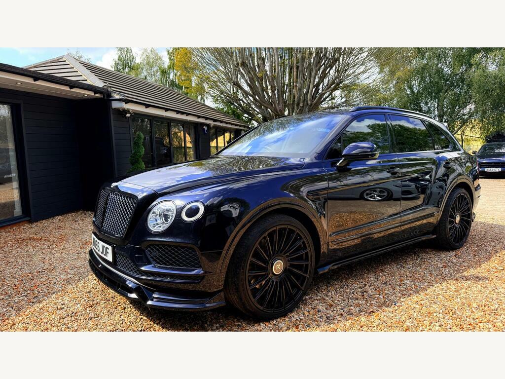 Bentley Bentayga V8 Black #19
