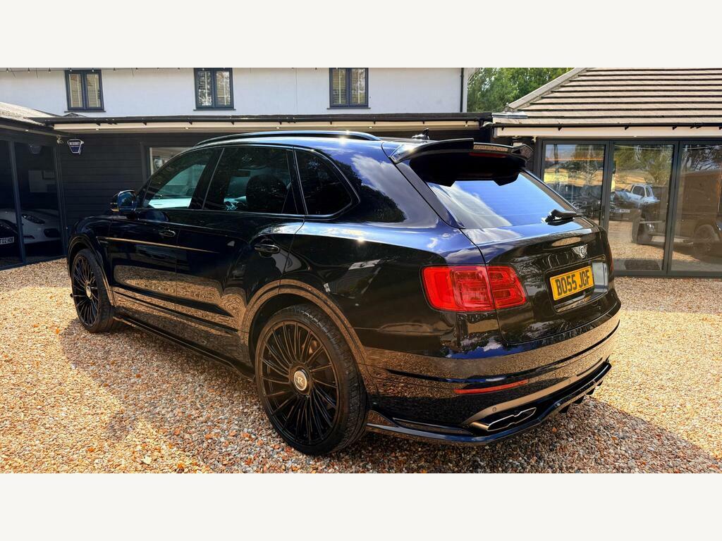 Bentley Bentayga V8 Black #24