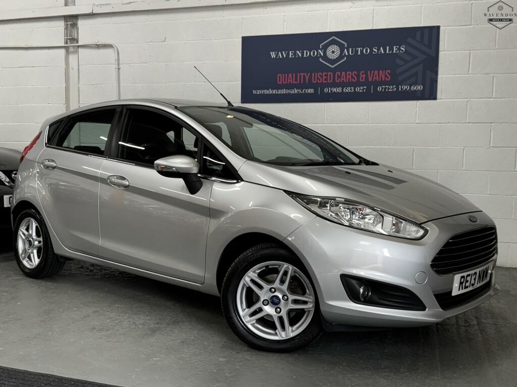 Ford Fiesta Hatchback 1.0 Zetec 201313 RE13NWM Silver