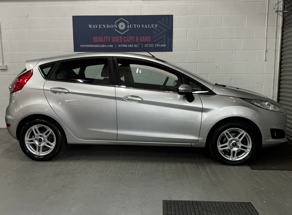 Ford Fiesta Hatchback 1.0 Zetec 201313 RE13NWM Silver #4