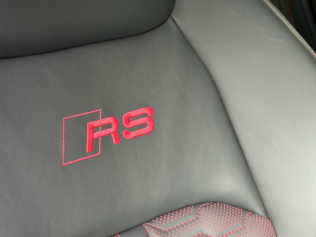 Audi RS6 Carbon Black Black #13