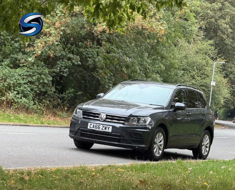 Volkswagen Tiguan 2L S CA66ZWY Grey #3