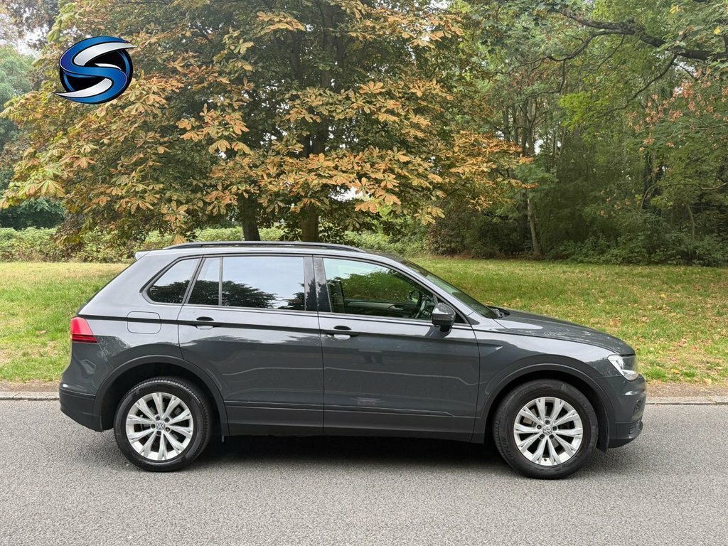 Volkswagen Tiguan 2L S CA66ZWY Grey #5