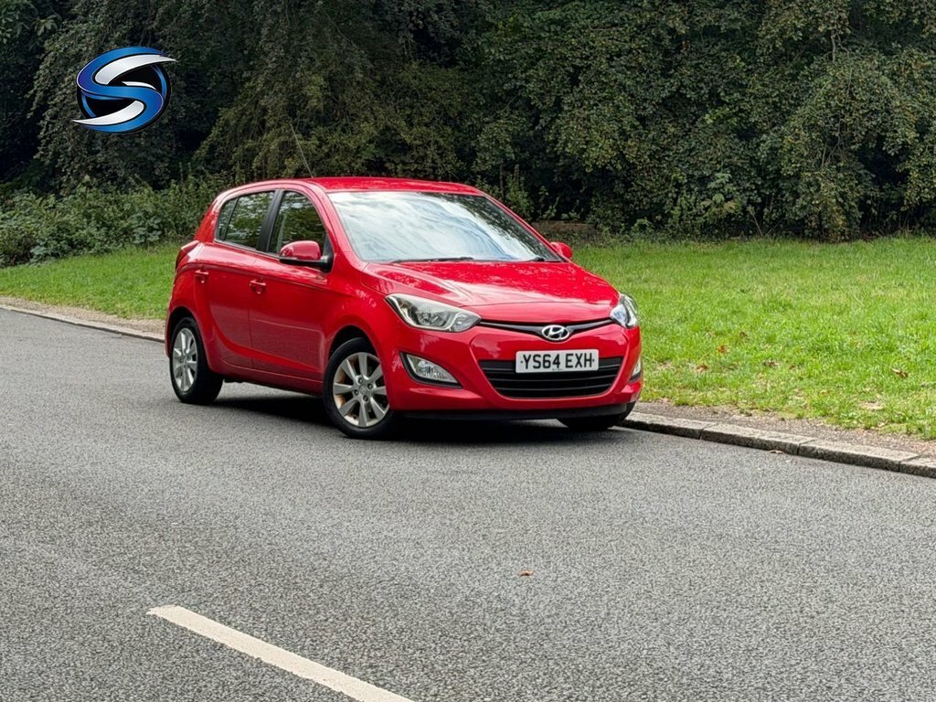 Hyundai I20 1.2L Active Red #4