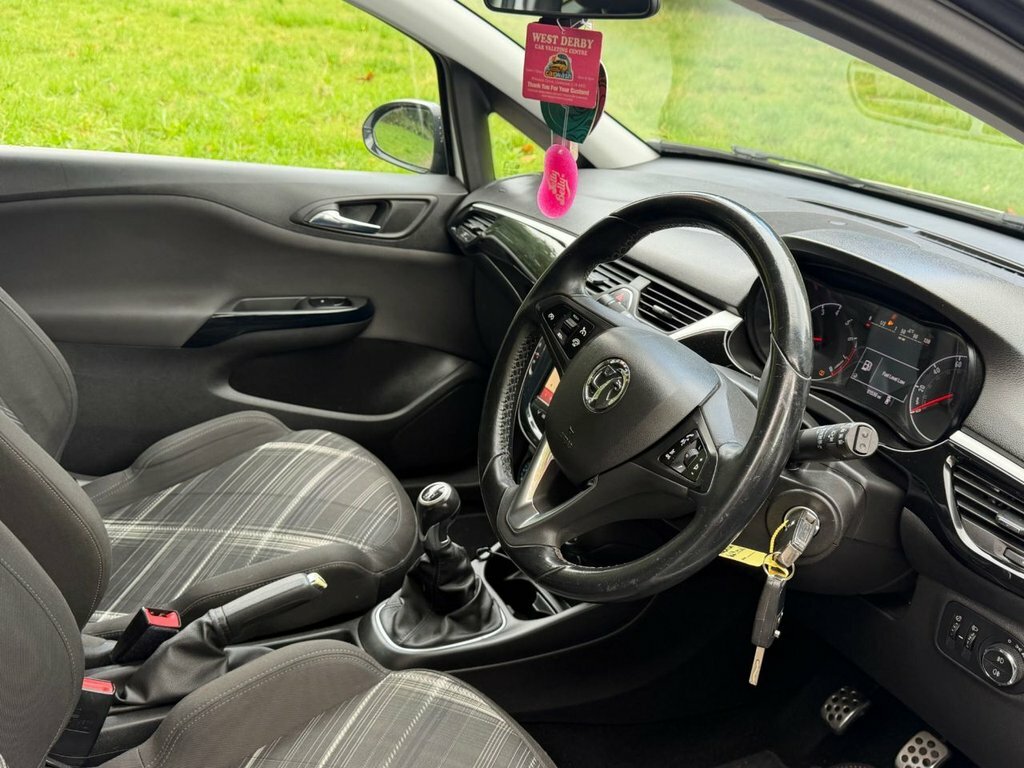 Vauxhall Corsa 1.4L Limited Edition White #2