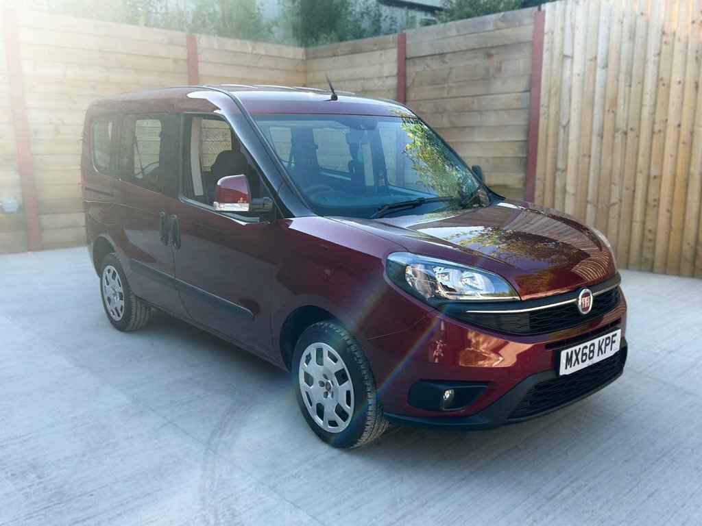 Fiat Doblo 1.4L Easy Red #4