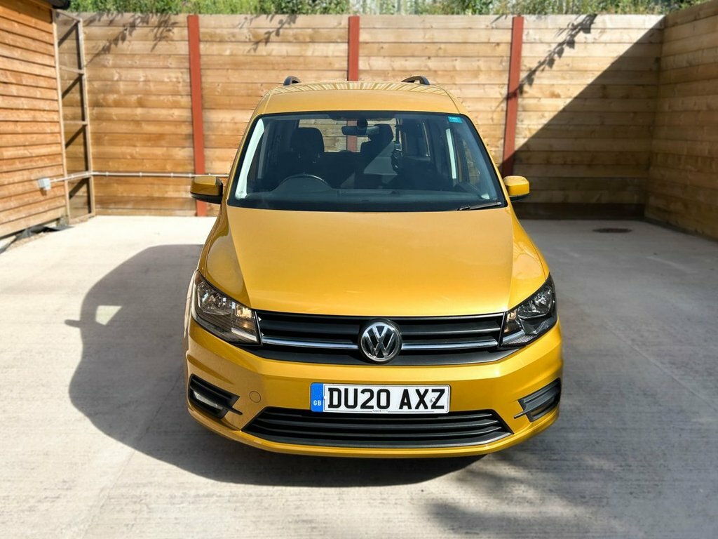 Volkswagen Caddy Life Mpv Yellow #5