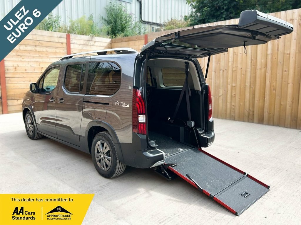 Peugeot Rifter Mpv Grey
