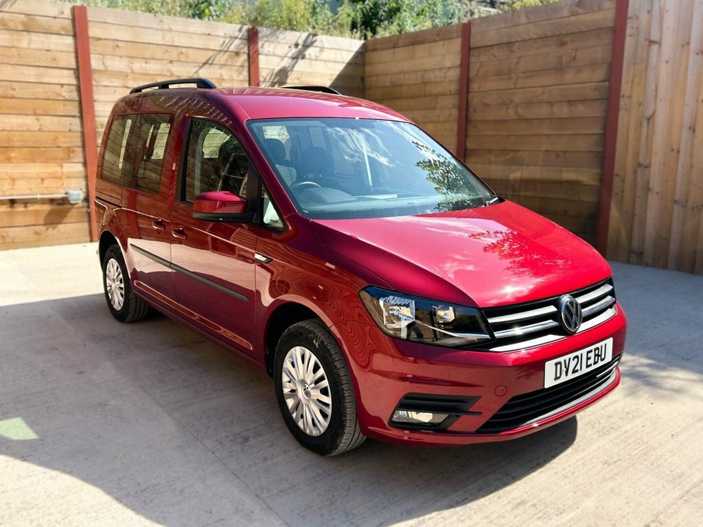 Volkswagen Caddy Life Mpv Red #4