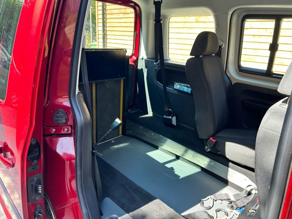 Volkswagen Caddy Life 2L Null Grey #18