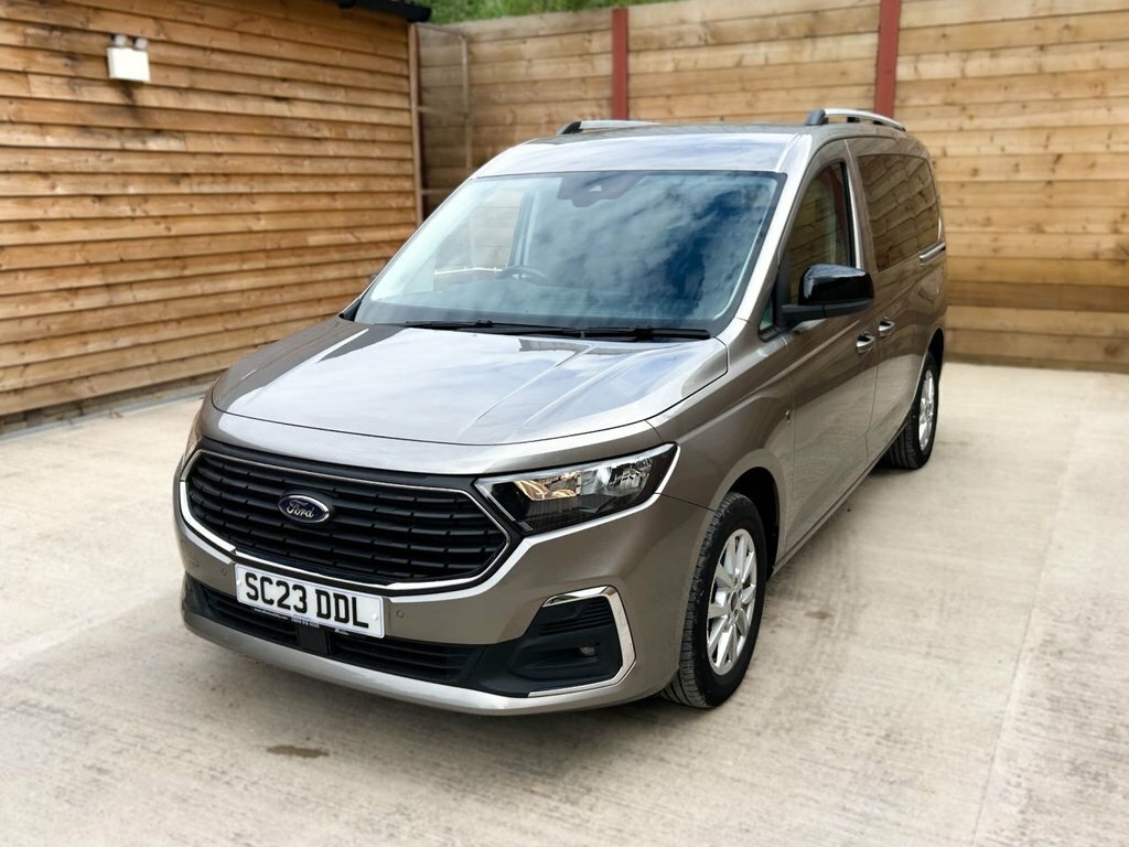 Ford Grand Tourneo Connect 2L Titanium Silver #6