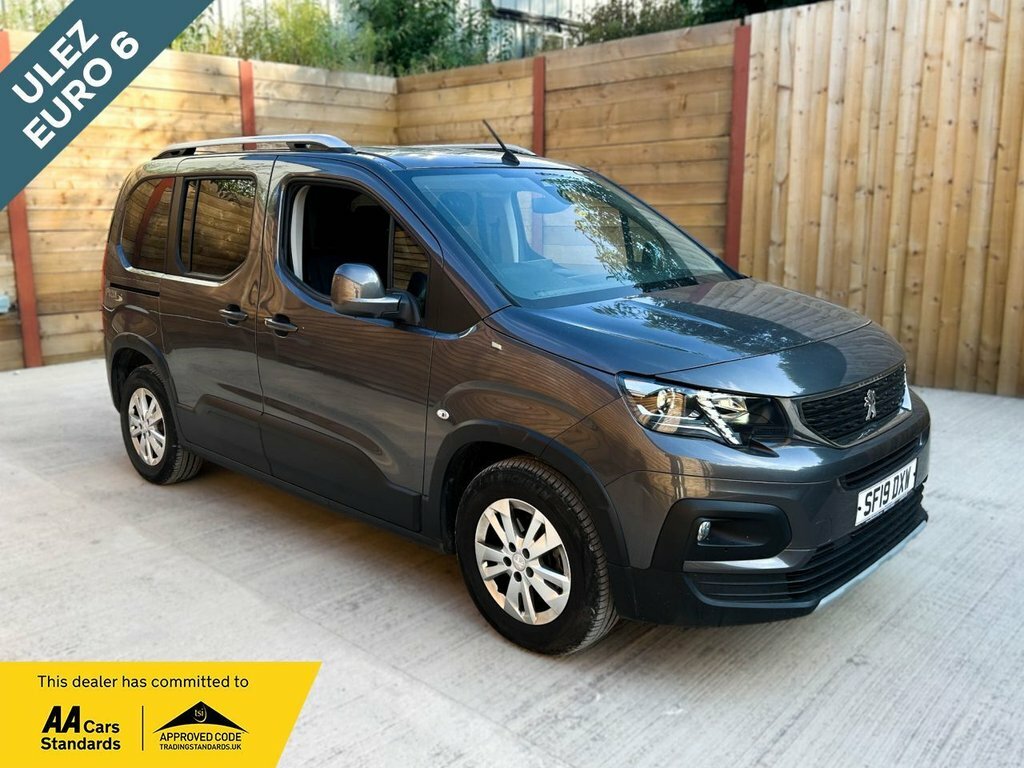 Peugeot Rifter 1.5L Allure Grey