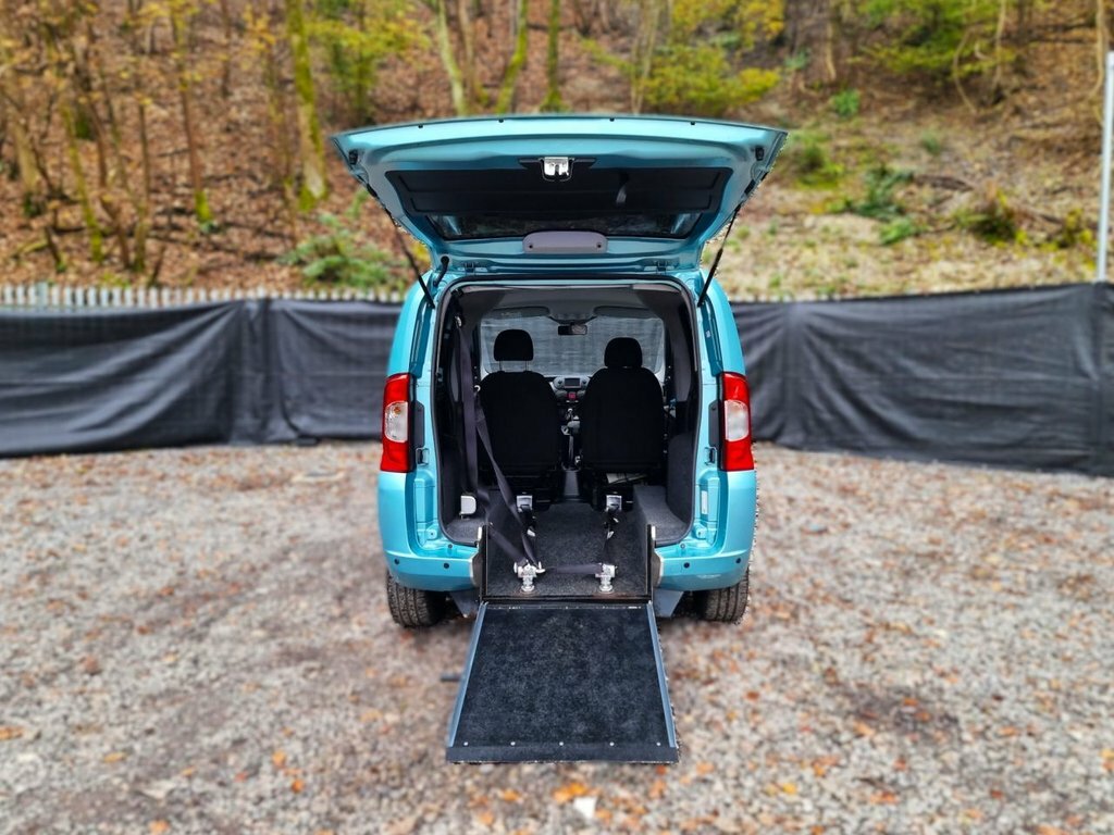 Fiat Qubo Mpv Orange #1