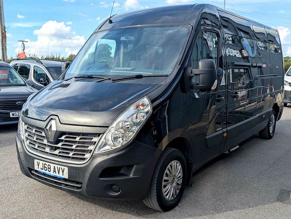 Renault Master  Black #15