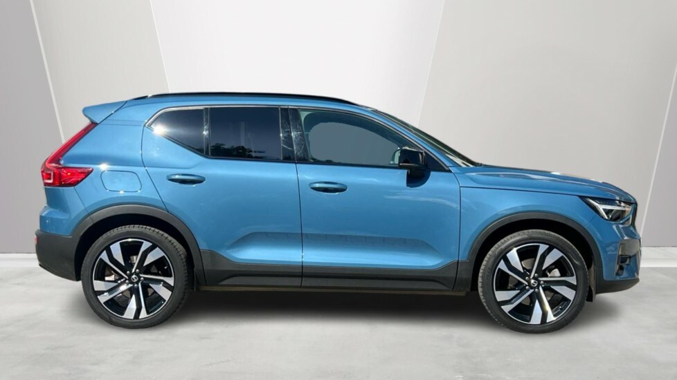 Volvo XC40 B4 Mhev LV73KOU Blue #6