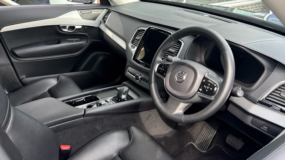 Volvo XC90 Plus, B5 Awd Mild Hybrid, Dark, 7 Seats Grey #4