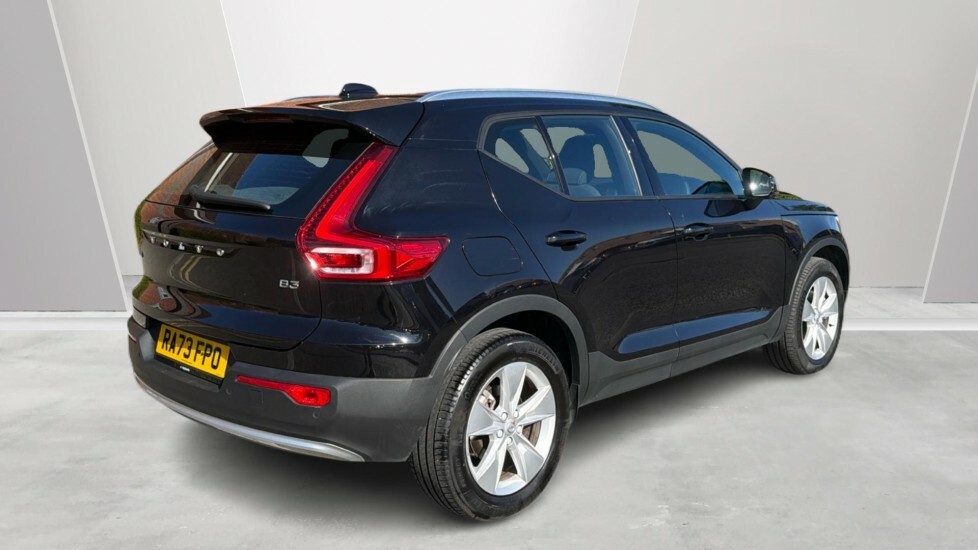 Volvo XC40 Core, B3 Mild Hybrid, RA73FPO Black #2