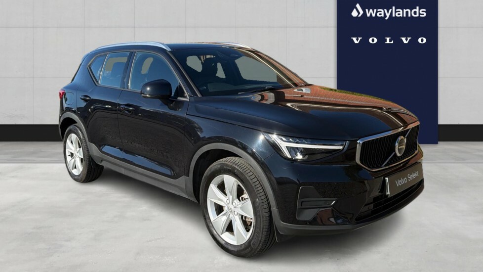 Volvo XC40 Core, B3 Mild Hybrid, RA73FPO Black