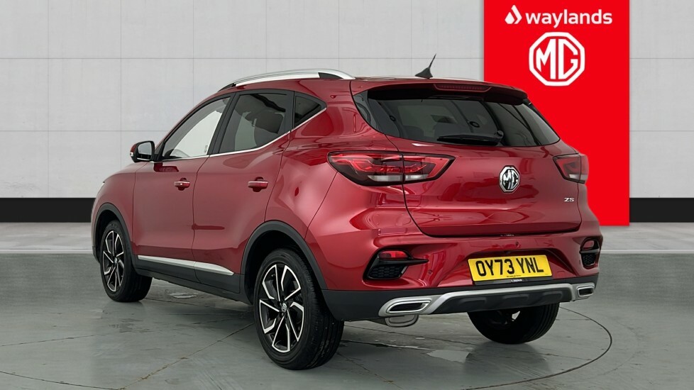 MG ZS Exclusive OY73YNL Red #2