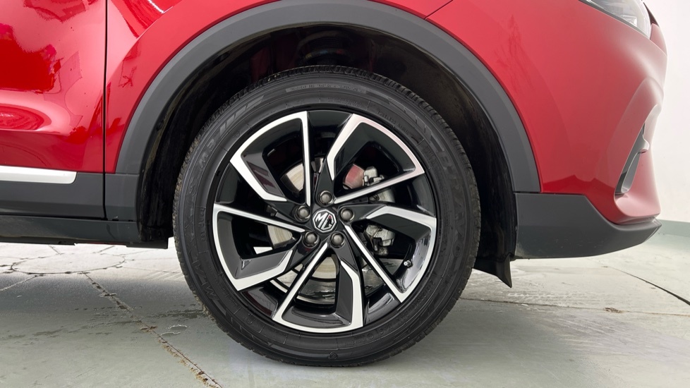 MG ZS Exclusive OY73YNL Red #5